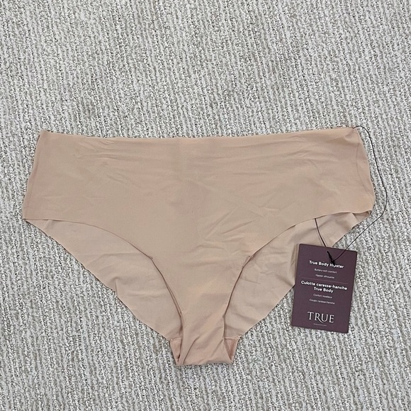 TRUE & Co Hipster Panty Plus Size 1X - Picture 1 of 5